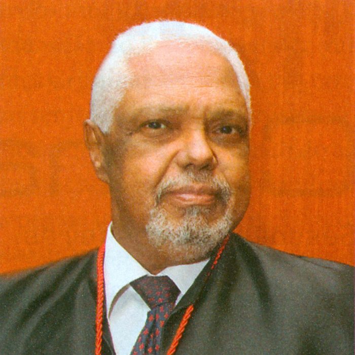 Homenagem ao Desembargador Antônio Carlos Esteves Torres